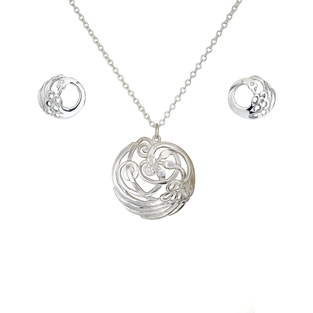 Sanctuary Children of Lir set, with a silver swan pendant and swan earrings.