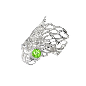 Ethereal Gossamer Ring with a 6mm Peridot Gemstone setting.